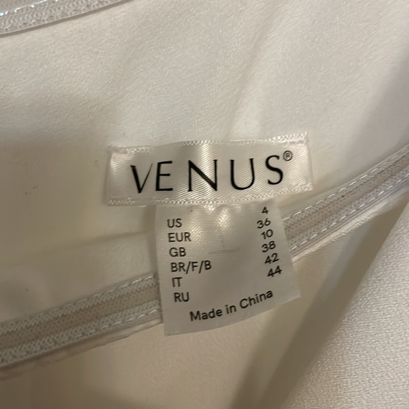 Semi-formal jumpsuit - Picture 3 of 3